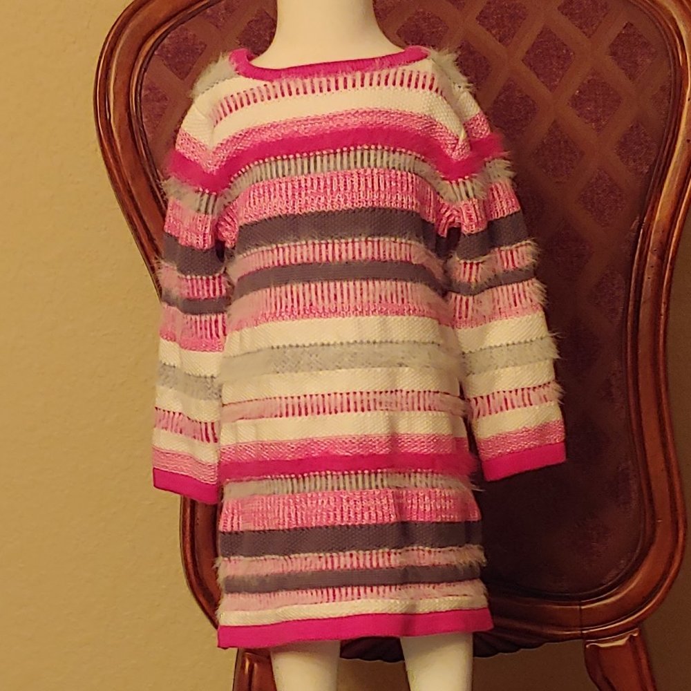 Dress - Picture 1 of 3